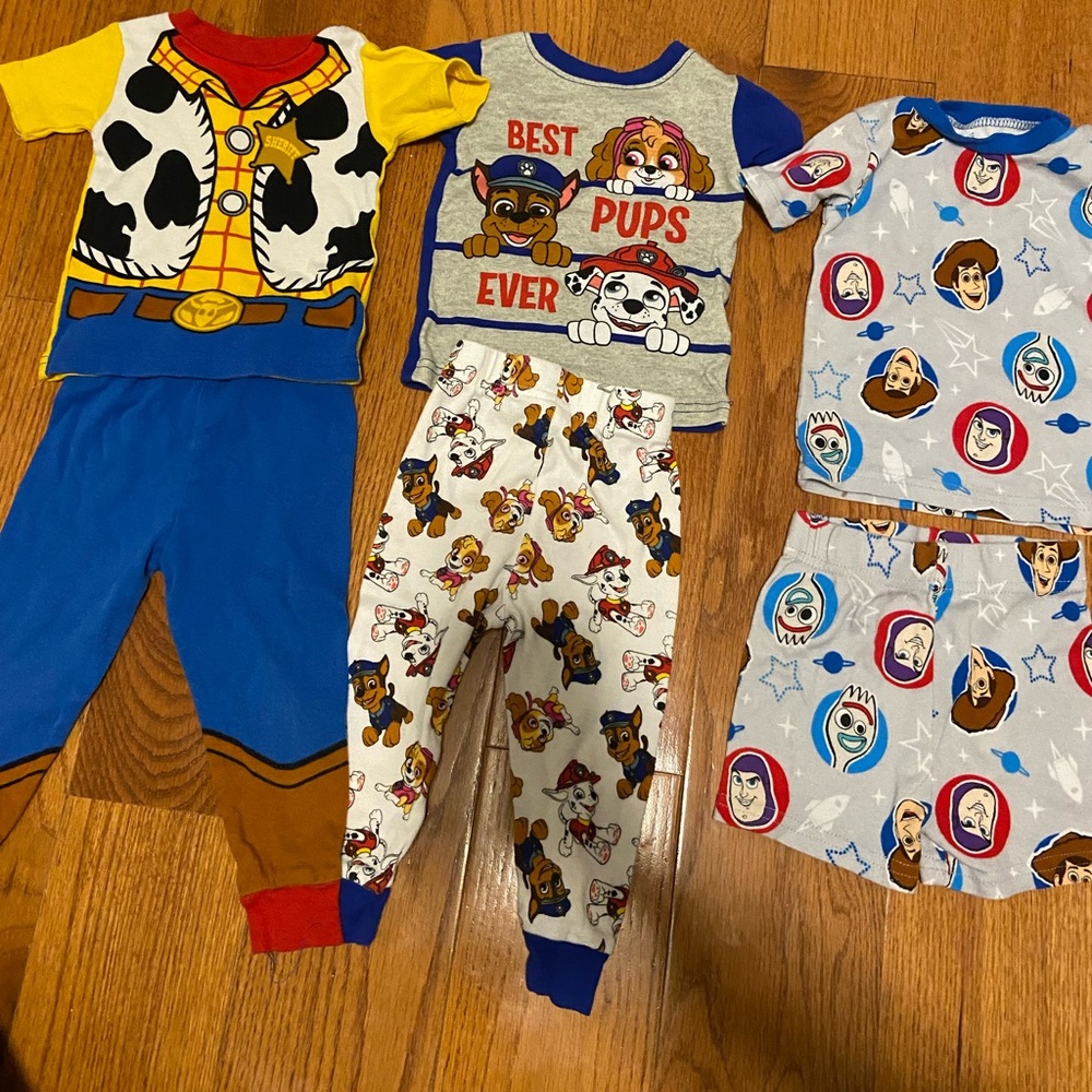 3 pairs of pajamas!